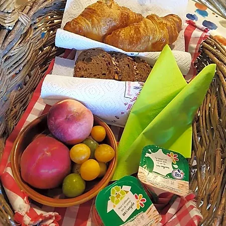 Mas Sarrat Bed and breakfast Lherm (Lot)